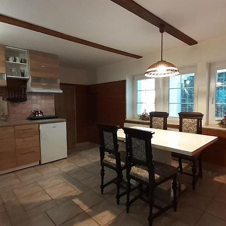 Resort Chribska Apartmany Adri מראה חיצוני תמונה
